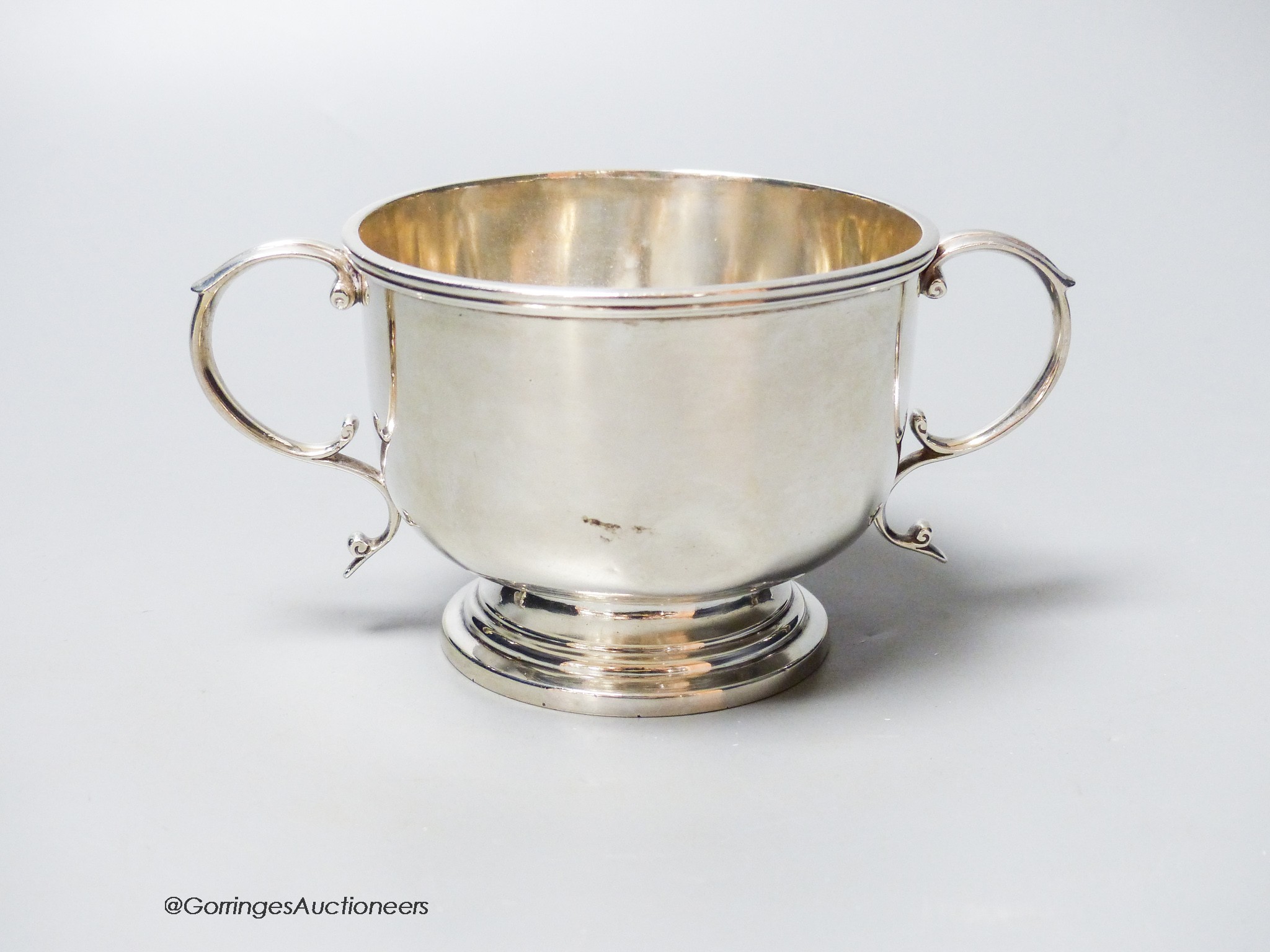 A late Victorian Scottish silver two handled bowl, Hamilton & Inches, Edinburgh, 1900, height 74mm, 6.5oz.